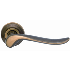 Door handle RONDO on round rose (SC)