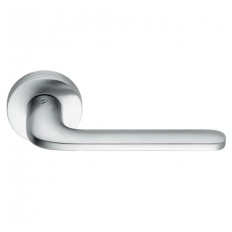 Door handle ROBOQUATTRO on round rose (E)